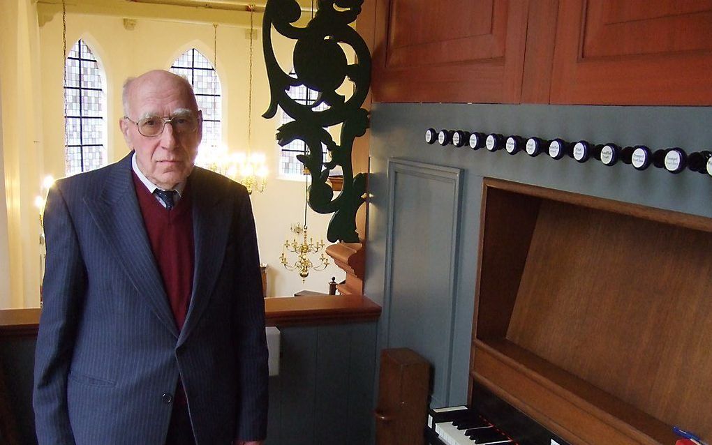 P. W. van Rooijen uit Maartensdijk was ruim zestig jaar organist in Lage Vuursche. Beeld RD