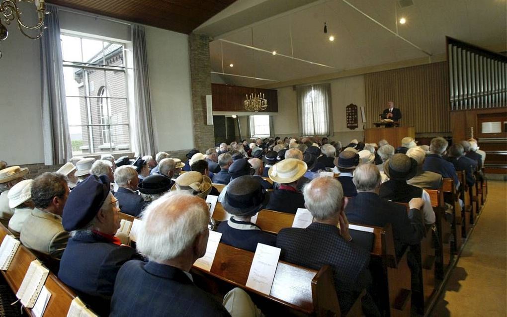 Kerkgang is voor veel Nederlanders interessante folklore. beeld RD, Anton Dommerholt