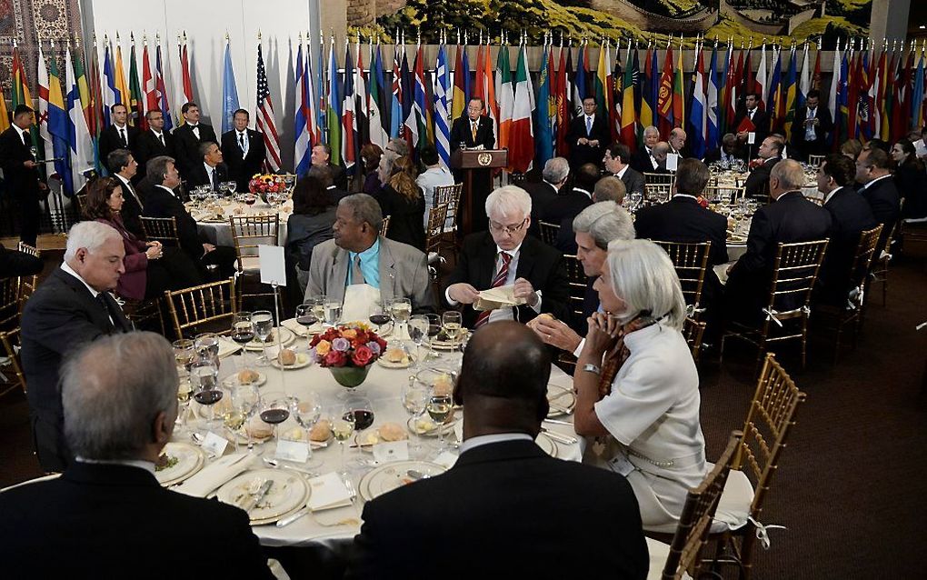 De Algemene Vergadering tijdens de lunch. Foto EPA