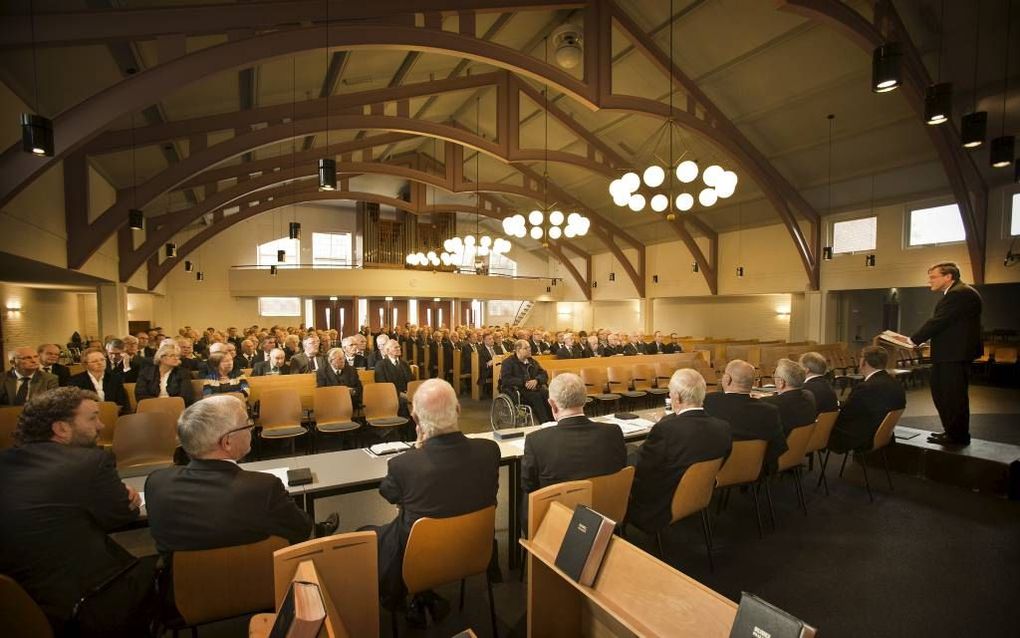 LUNTEREN. De mannenbond van de Hersteld Hervormde Kerk hield zaterdag in Lunteren de derde landelijke toogdag. Thema van de dag was ”Verantwoord vaderschap”. beeld RD, Henk Visscher