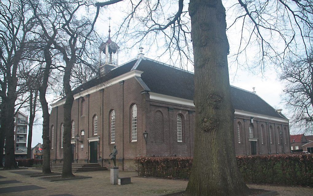 De Grote Kerk en nog twee andere kerken in Hoogeveen zullen in de komende jaren afgestoten worden. Beeld Silver Spoon, Wikimedia