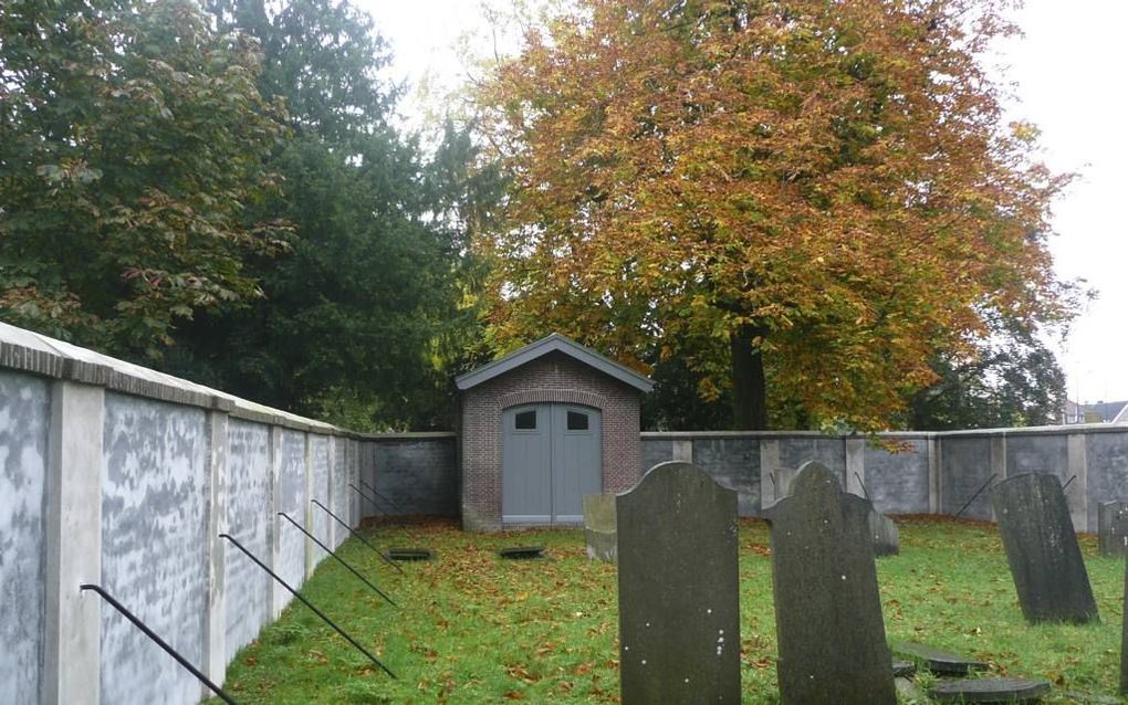 De Joodse begraafplaats in Woerden is de afgelopen jaren gerestaureerd. beeld Gertrude de Wildt