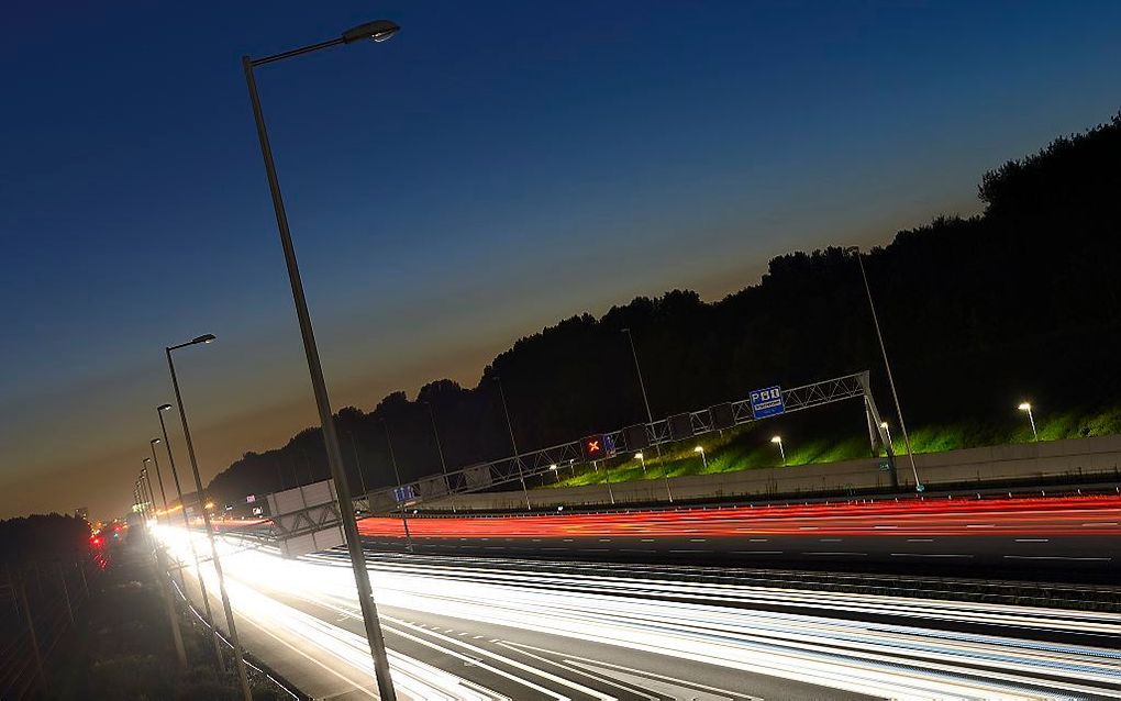 Automobilisten moeten en kunnen in de toekomst gewiekster met verkeersproblemen omgaan.  beeld ANP