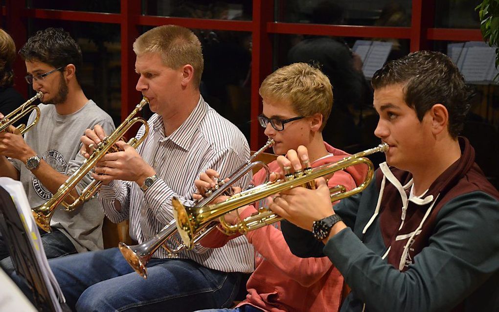 Het Zeeuws Reformatorisch Orkest convocare telt veel jonge leden. Beeld RD.