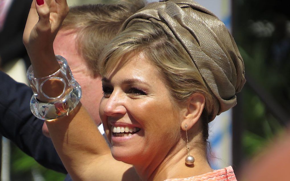 Koningin Maxima in Oranjestad.  beeld Frits van Dijk