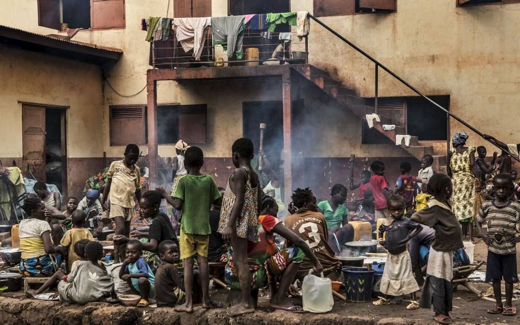 BOUCA. Ontheemden in de stad Bouca, in het noordoosten van de Centraal-Afrikaanse Republiek. In de stad kwam het vorige week tot confrontaties tussen inwoners en Sélékarebellen. beeld Juan Carlos Tomasi, MSF