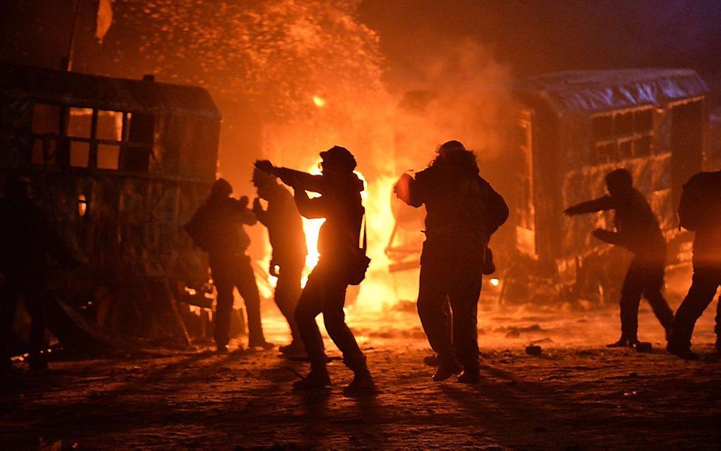 Rellen in Kiev, maandagnacht. Foto AFP