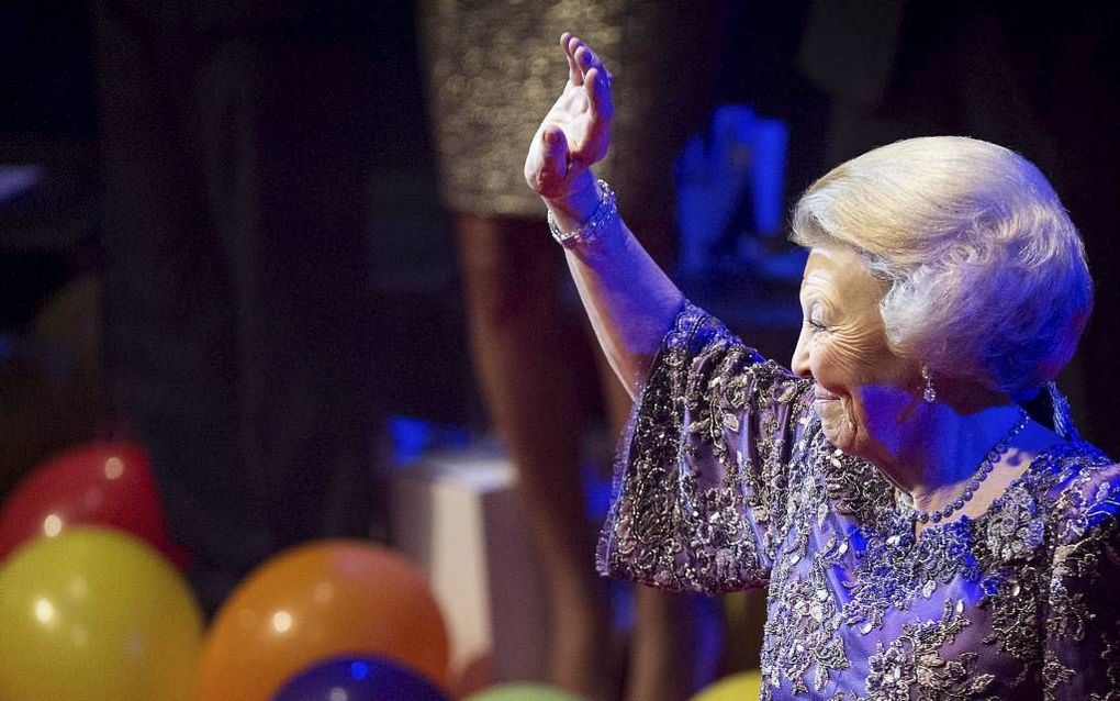 Prinses Beatrix kreeg zaterdagavond in de grote zaal van Ahoy Rotterdam een bedankfeest aangeboden.  beeld ANP