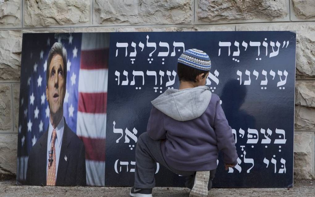 Niet alle Joden vertrouwen de Amerikaanse minister Kerry in zijn ambitie om een vredesakkoord te brengen tussen Israël en Palestina. beeld EPA