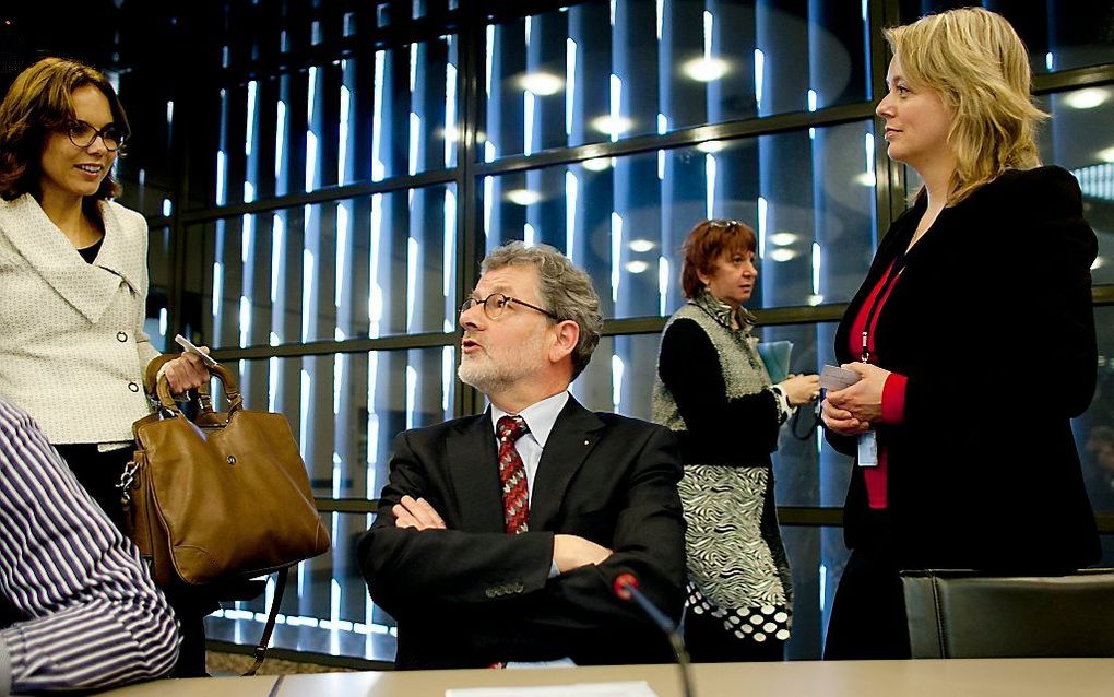 Burgemeester Albert Rodenboog van Loppersum in Den Haag tijdens een technische rapportage over de effecten van gaswinning. Foto ANP