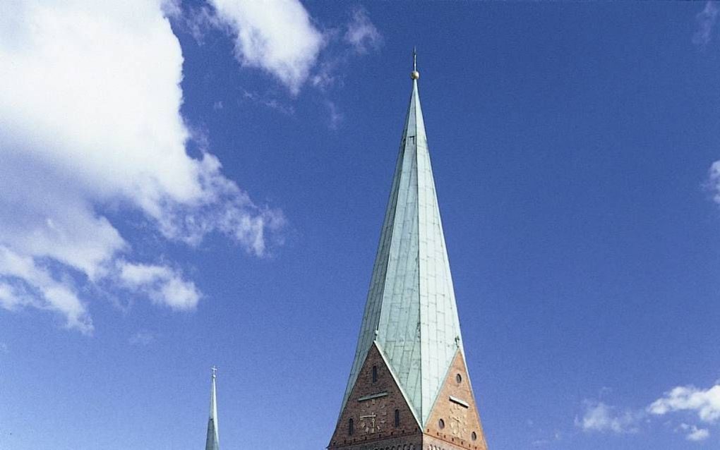 De protestantse Nikolaikirche in Kiel. Donderdagmorgen werd in deze stad een samenwerkingsovereenkomst ondertekend tussen de Duitse Nordkirche en het project Refo500. beeld RD