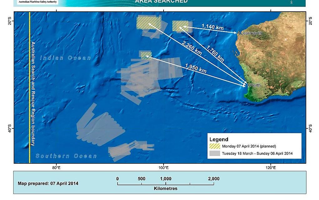 Schepen in de Indische Oceaan hebben zwakke signalen van de zeebodem ontvangen die mogelijk van het verdwenen vliegtuig zouden kunnen zijn. beeld EPA