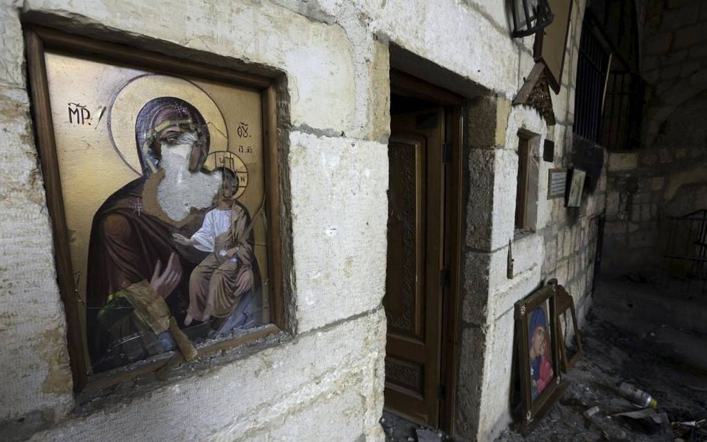 Schade in een Syrisch klooster in het stadje Maaloula