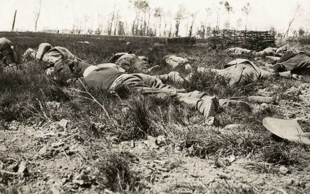 Gesneuvelde Duitse militairen tijdens de Eerste Wereldoorlog. Beeld Geheugen van Nederland