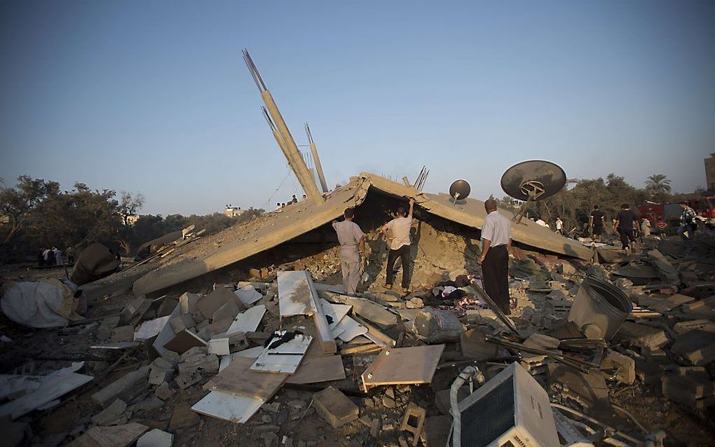 Israël heeft in de nacht van maandag op dinsdag opnieuw luchtaanvallen uitgevoerd op de Gazastrook. beeld AFP