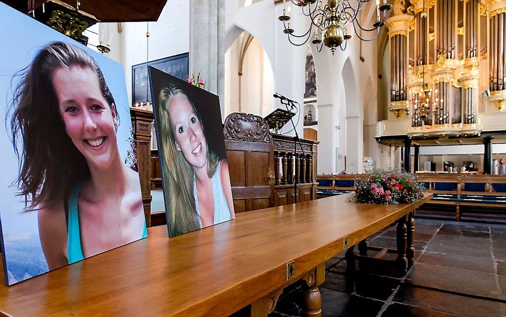 De Sint Joriskerk voorafgaande aan de herinneringsbijeenkomst voor Kris Kremers en Lisanne Froon. Beeld ANP