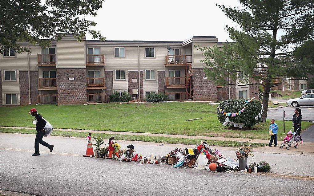 De plek waar Michael Brown werd doodgeschoten. Beeld AFP