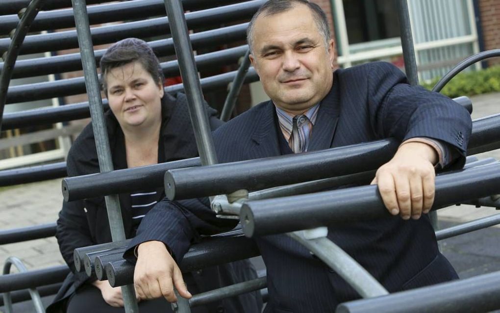 Igor en Tonya Polyantsev uit Oost-Rusland zijn in Nederland voor de ontmoetingsdag van de stichting Friedensstimme. Beeld VidiPhoto