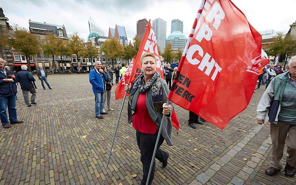 De vakbonden en ouderenorganisaties willen dat dit kabinet ervoor zorgt dat iedereen op een fatsoenlijke manier van zijn oude dag kan genieten. beeld ANP