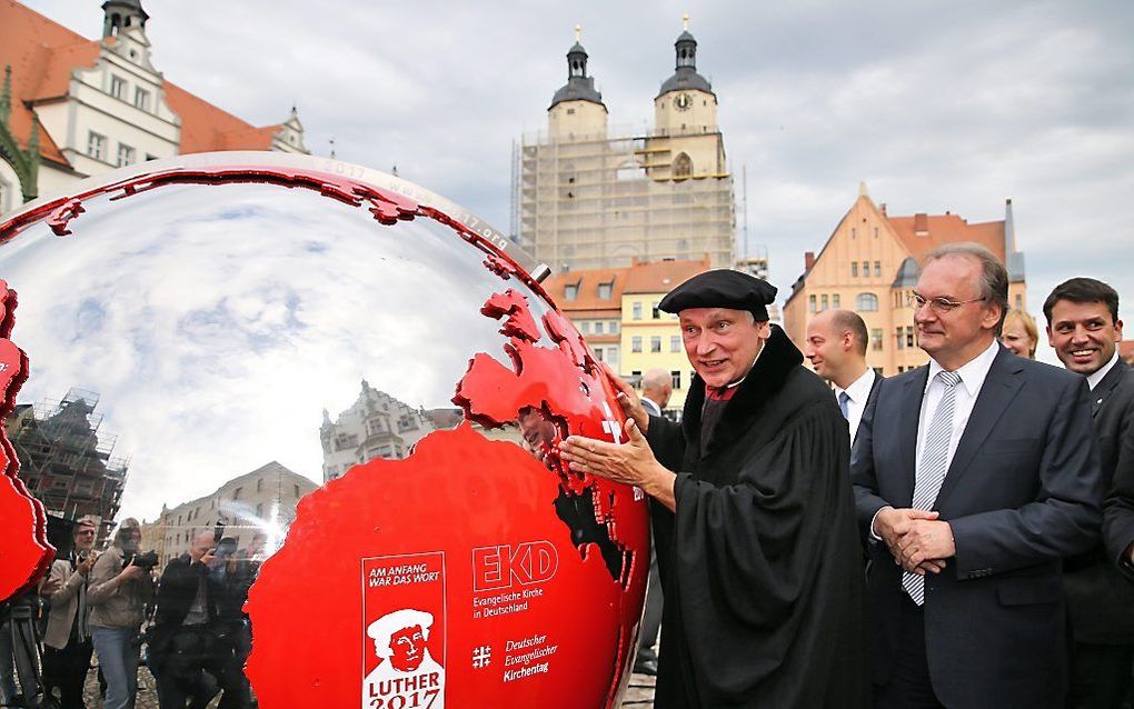 In Wittenberg is recent een klok onthuld die aftelt naar hervormingsdag 2017. beeld EPA