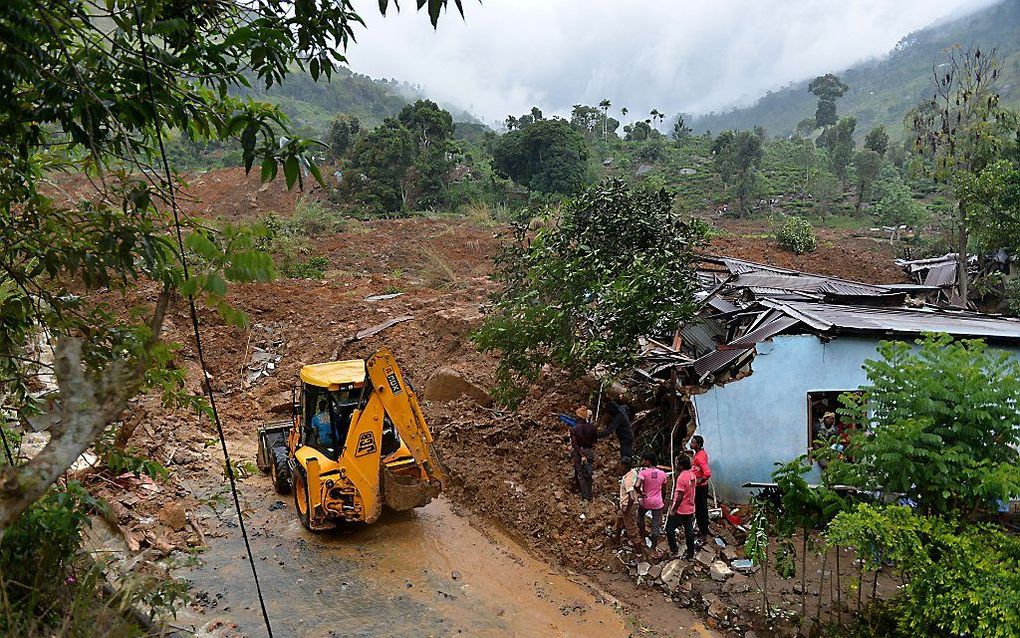 Er is geen hoop meer op overlevenden na de aardverschuiving in Sri Lanka woensdag.  beeld AFP