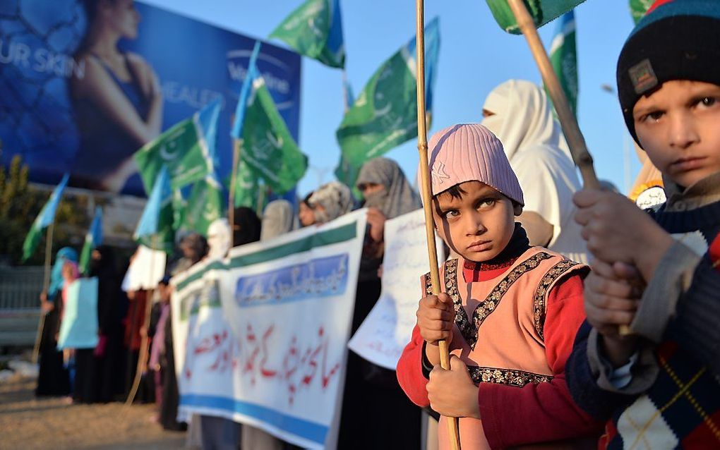 Protest tegen de Taliban in Pakistan. beeld AFP