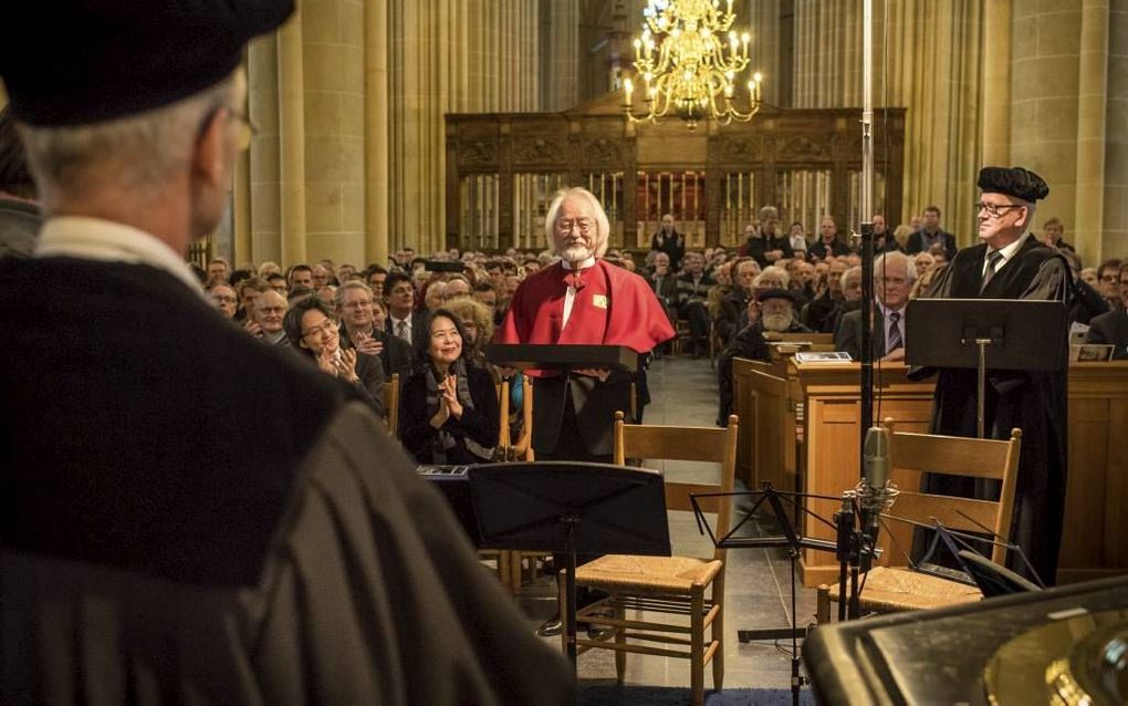 Eredoctor Suzuki in de Bovenkerk in Kampen. beeld Niek Stam