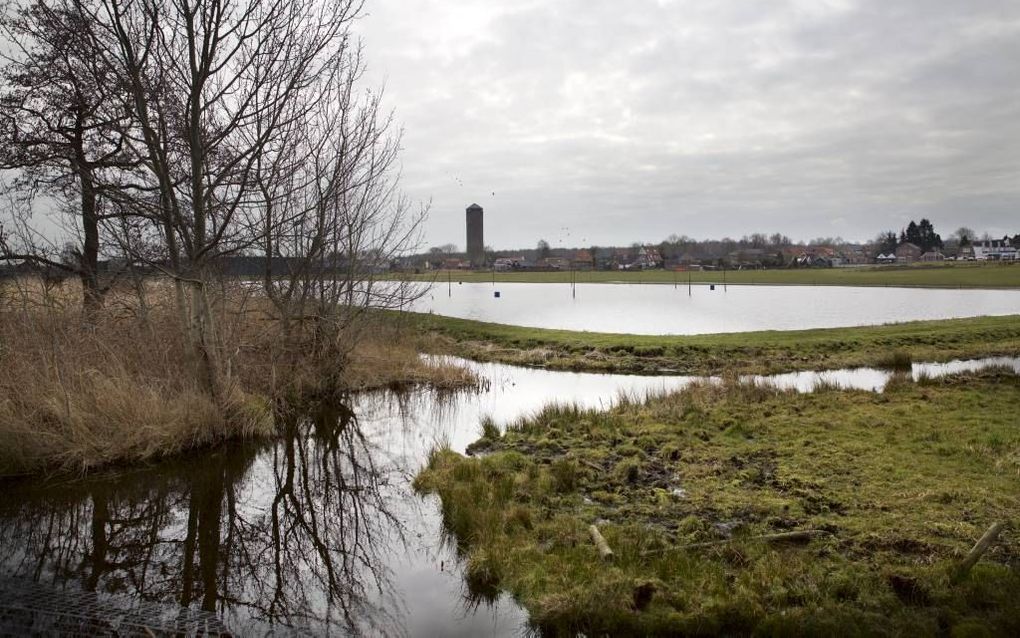 Het Overijsselse dorpje Sint-Jansklooster ligt op de rand van het natuurgebied Weerribben-Wieden.  De bereikbaarheid van kleine kernen is een voortdurend punt van aandacht in provincies. beeld Sjaak Verboom