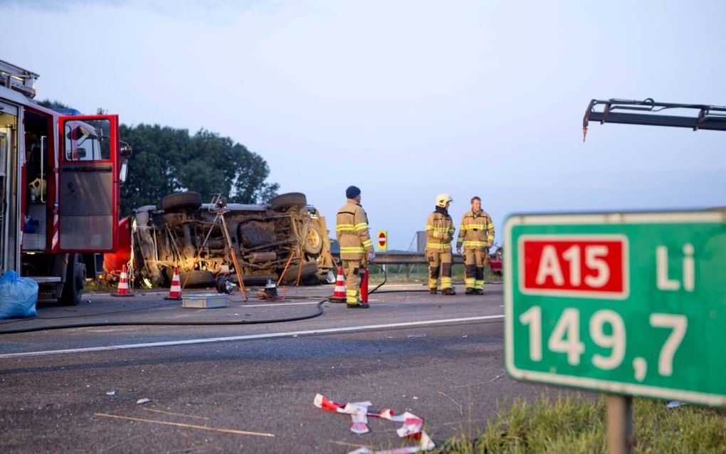 Bij een ernstig ongeval op de smalle snelweg A15 bij Andelst raakten in juni 2013 elf mensen gewond. Veel partijen in Gelderland willen dat de rijksoverheid deze rijksweg verbreedt. Zowel SGP als ChristenUnie stelt dat de landelijke overheid zelf de koste