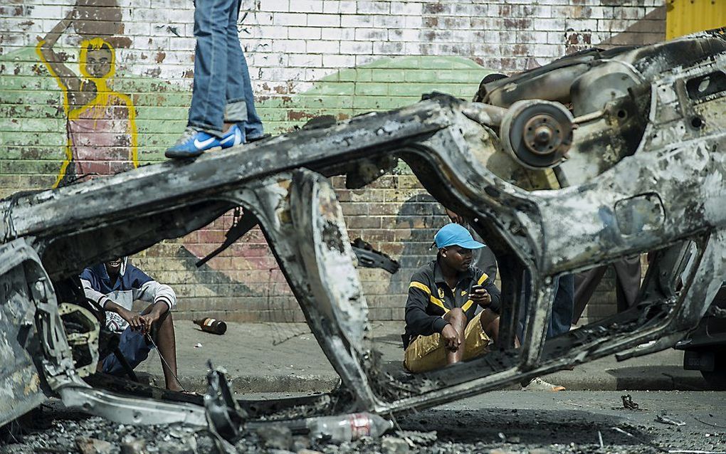 JOHANNESBURG. Op diverse plaatsen in Zuid-Afrika is de afgelopen weken het geweld tegen buitenlanders opgelaaid. beeld AFP