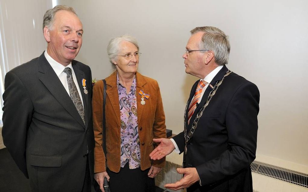 Het echtpaar Snijders heeft een onderscheiding gekregen. beeld Erald van der Aa