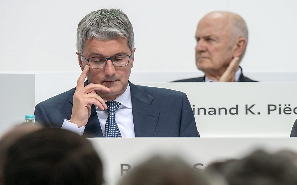 Piëch (R). beeld AFP