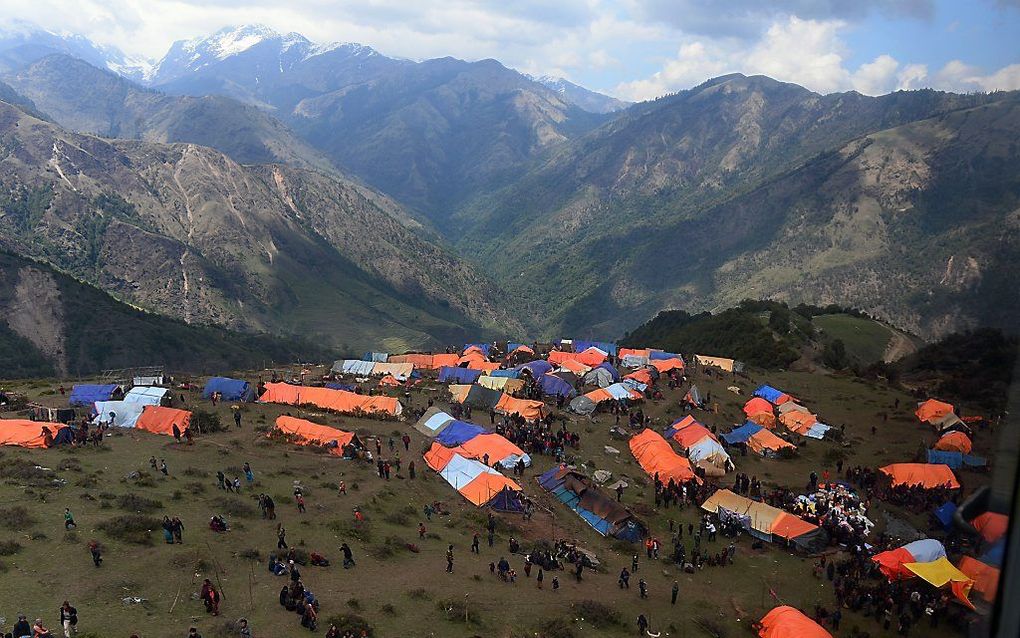 Tenten in Nepal, voor mensen die geen huis meer hebben na de aardbeving. Beeld AFP