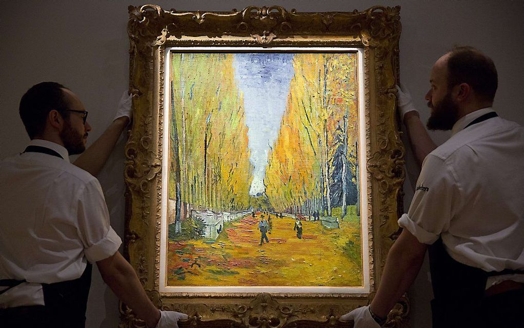 Les Alyscamps, een herfsttafereel van Van Gogh uit 1888. beeld AFP