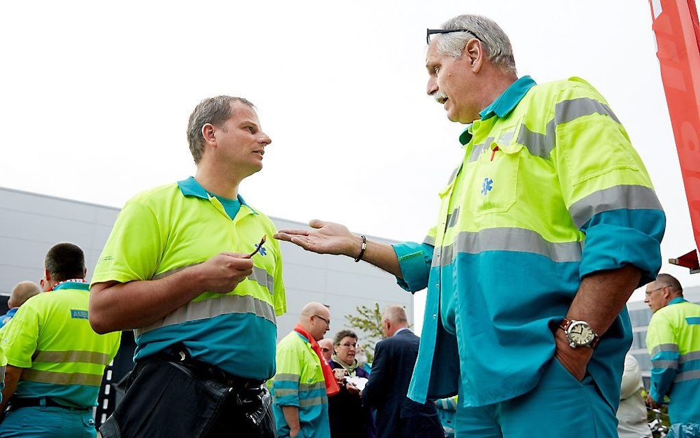 DEN HAAG. Ambulancepersoneel voerde vorige week actie in verband met de vastgelopen cao-onderhandelingen. beeld ANP