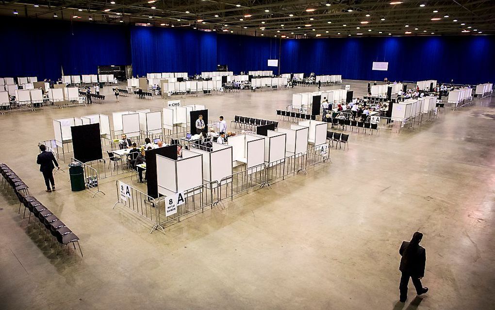 Stemhokjes in het Rotterdamse Ahoy. Beeld ANP