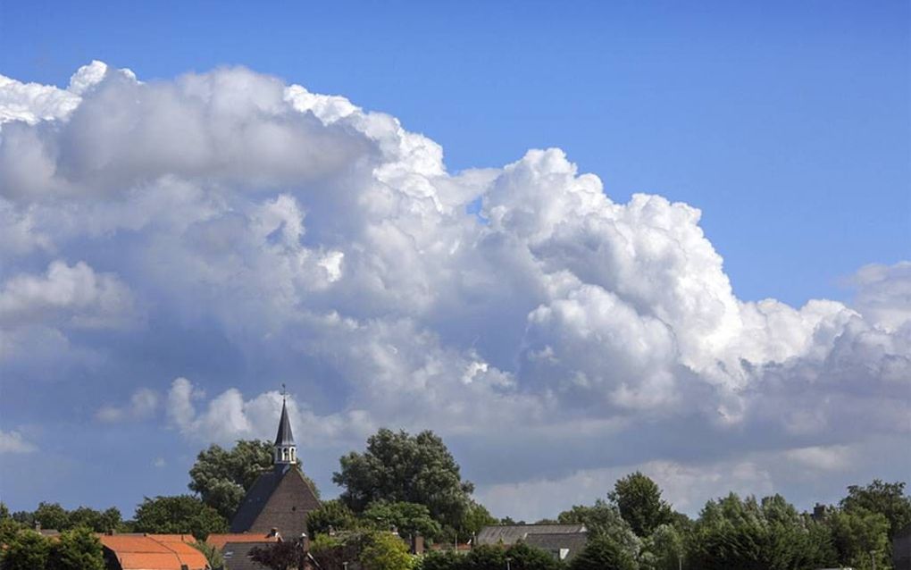 Een beeld van het dorpje Oudenhoorn (ZH). Inwoners zijn verontwaardigd van de keus van hun gemeente dat het dorp niet bij Hellevoetsluis mag gaan horen. beeld Flickr