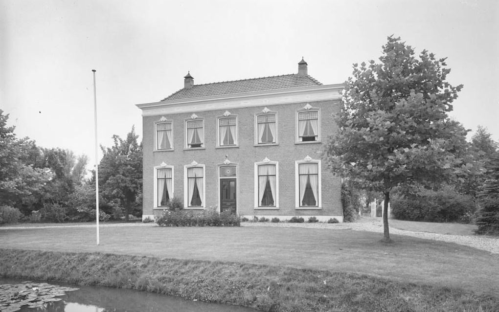 De pastorie te Mastland (Westmaas, ZH). beeld Rijksmonumenten