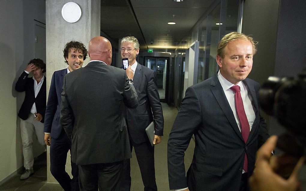 De fractievoorzitters Klaver (Groenlinks), Slob (ChristenUnie) en Van der Staaij (SGP) na het gesprek met het kabinet over de hervorming van de belastingen. beeld ANP