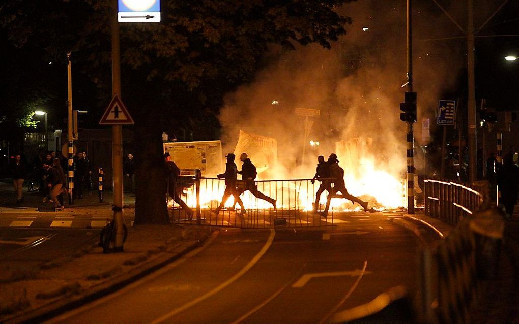 Rellen in de Schilderswijk na de dood van Henriquez. Beeld ANP