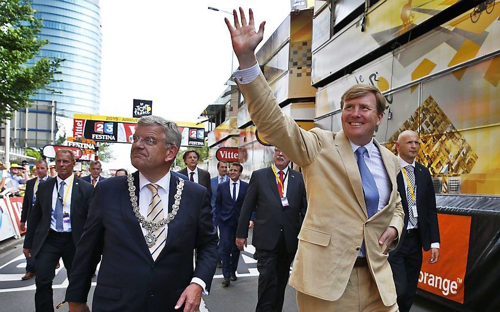 „Ik denk dat Utrecht en heel Nederland trots mogen zijn op wat hier opgebouwd is. Sport staat hier hoog in het vaandel”, aldus de koning. beeld ANP