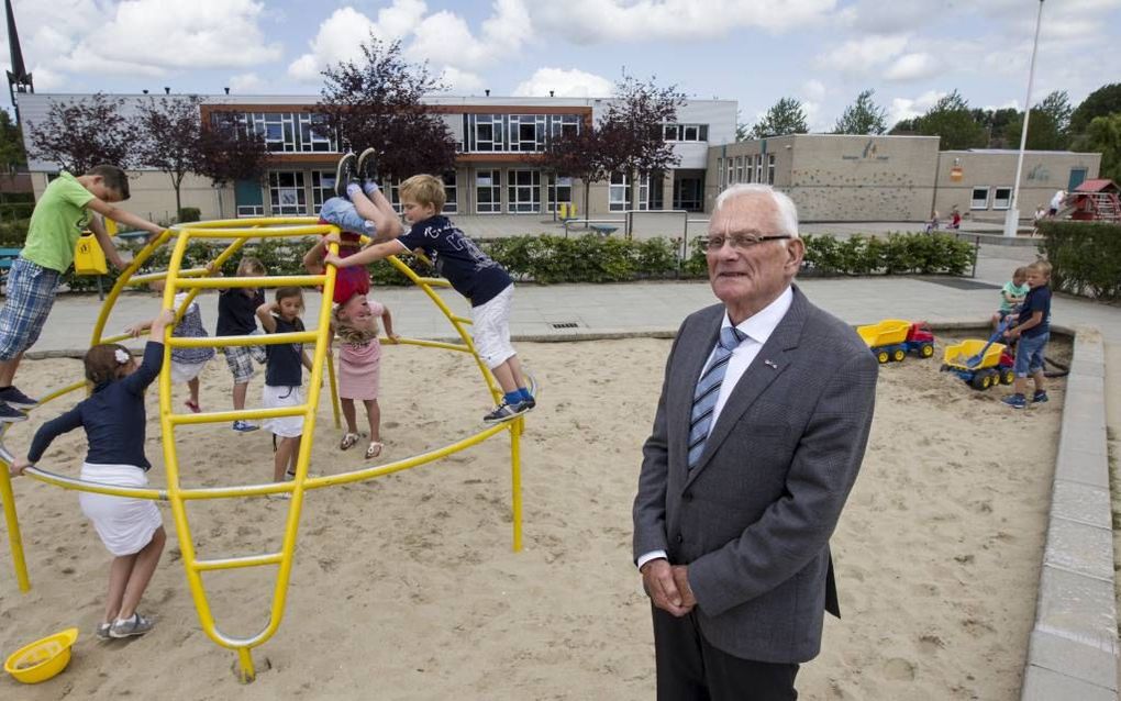 M. Last voor de Koningin Julianaschool in ’s-Gravenpolder, waar hij 22 jaar directeur en 10 jaar invaller was. beeld RD, Anton Dommerholt