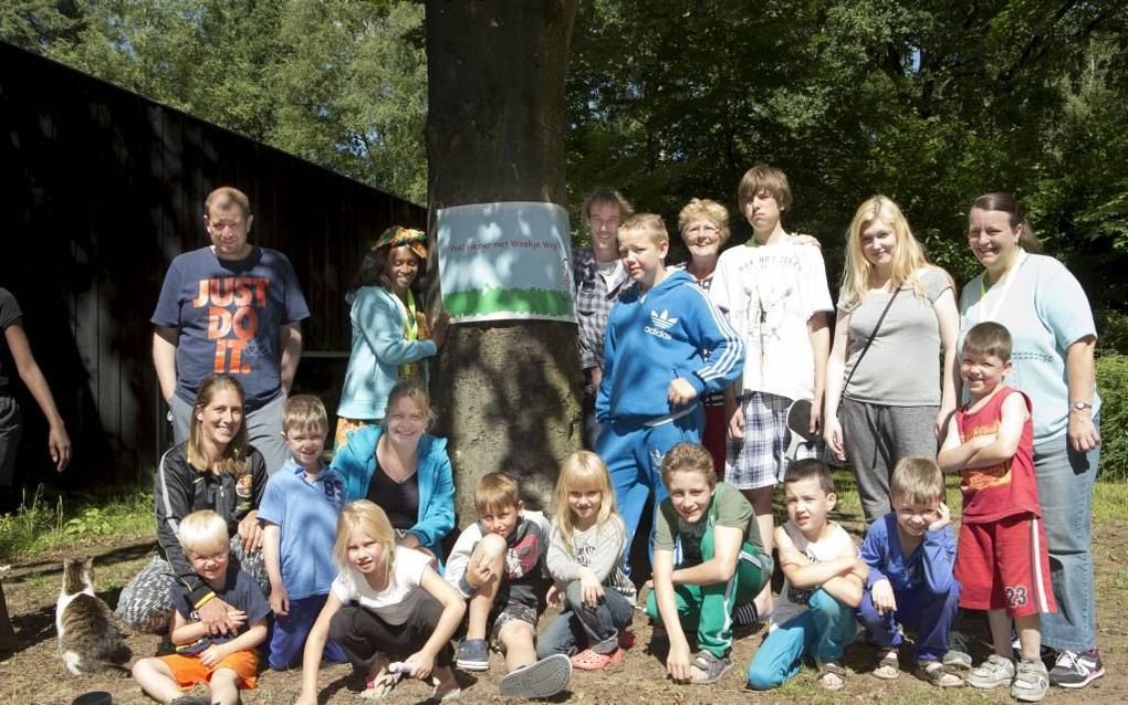 Een groep (eenouder)gezinnen uit Den Bosch viert deze week vakantie op camping De Paasheuvel in Vierhouten. beeld RD, Henk Visscher