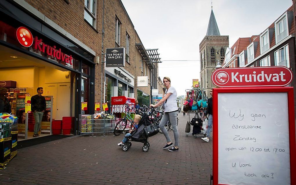 De ChristenUnie in Ede heeft een meldpunt ”Op zondag werken” opgezet, waar winkelpersoneel ervaringen met de koopzondag kan doorgeven. beeld ANP