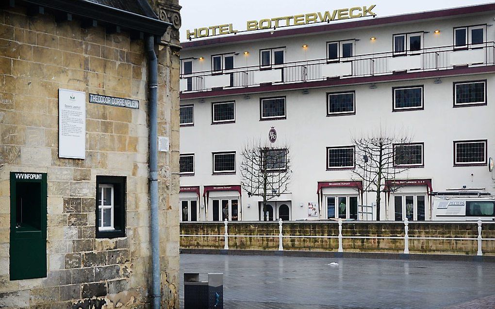 De rechtbank in Maastricht heeft donderdag twaalf mannen veroordeeld wegens het plegen van ontucht met een 16-jarig meisje in hotel Botterweck in Valkenburg. beeld ANP