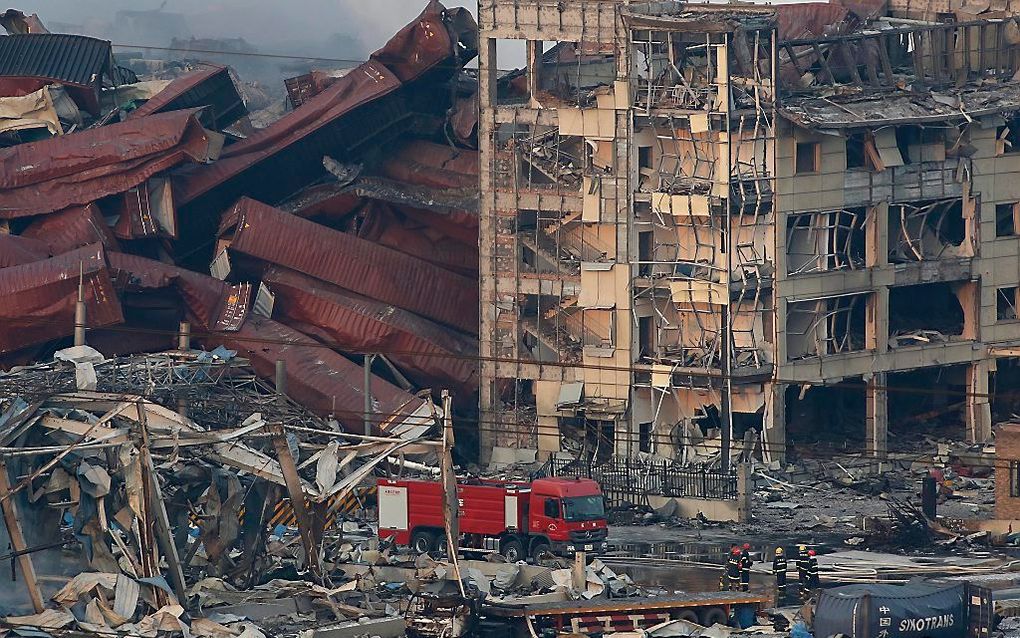 De explosies in Tianjin deden zich voor nadat er brand was uitgebroken in een containerterminal. Het vuur kreeg vat op gevaarlijke stoffen. beeld EPA