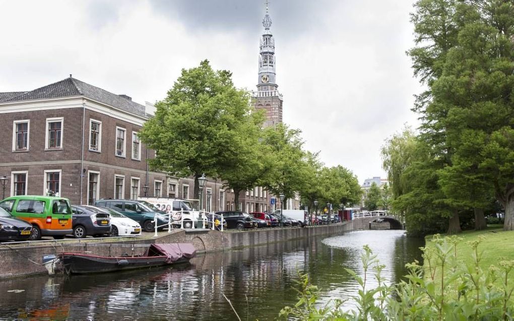 De situatie nu rond het voormalige rampgebied nu: links studentenwoningen en de Lodewijkskerk, rechts het Van der Werfpark. beeld RD, Anton Dommerholt