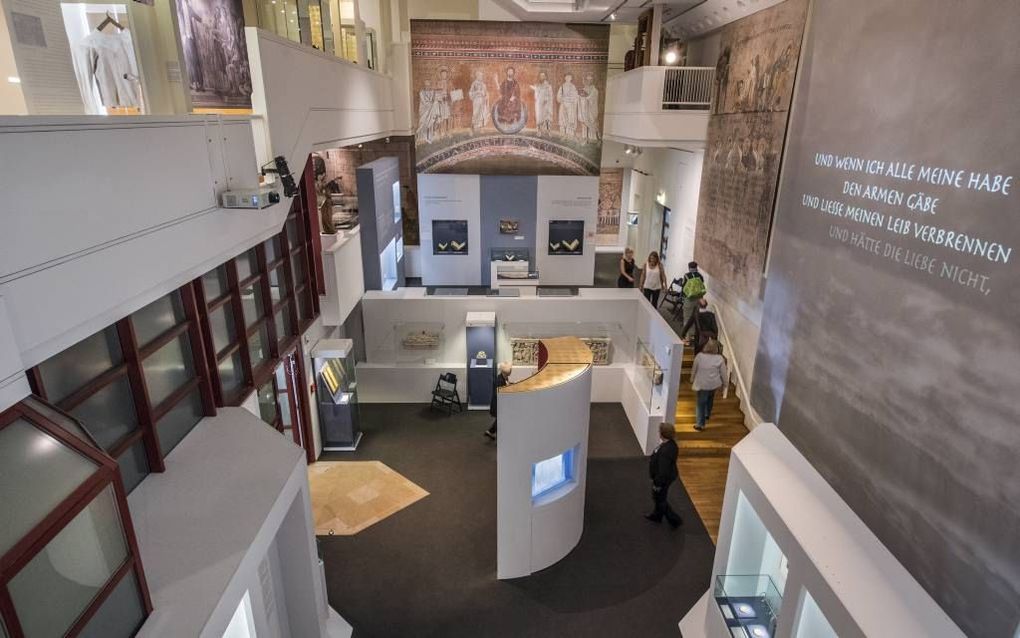 In het Diözesanmuseum in de Duitse stad Paderborn is een tentoonstelling over naastenliefde te zien. beeld onebreaker.de