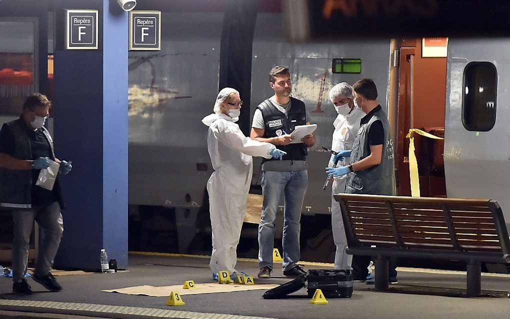 Onderzoek na de schietpartij in de Thalys. Beeld AFP