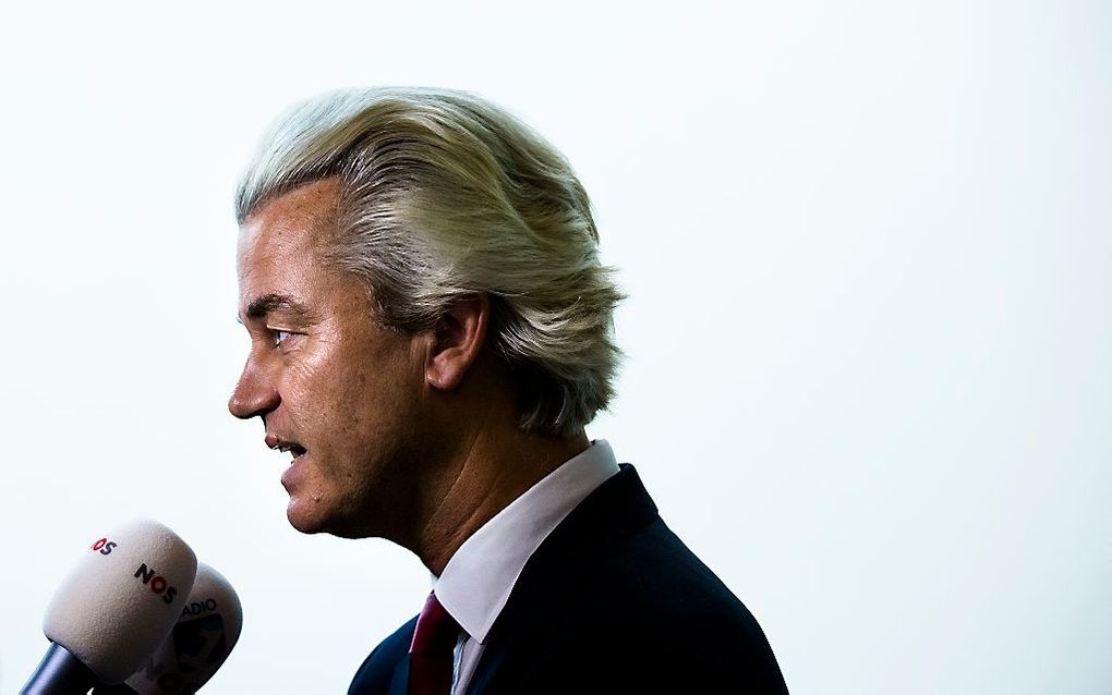 Geert Wilders van de PVV gaat het „schokkende en onacceptabele” dat hij eerder hoorde tijdens een bijeenkomst van de Kamercommissie voor de Inlichtingen- en Veiligheidsdiensten (ook bekend als de Commissie Stiekem), daar verder bespreken.  beeld ANP